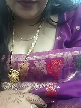 Snapshot of Mayuri77 chatting on 03/02/25, 06:46 Mayuri77 online show from 03/02/25, 06:46