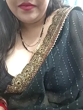 Snapshot of Mayuri77 chatting on 03/16/25, 04:20 Mayuri77 online show from 03/16/25, 04:20