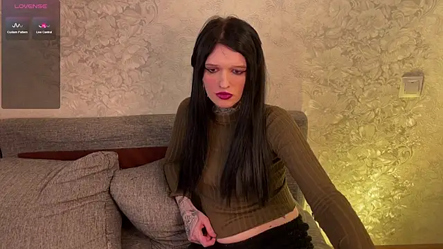 Snapshot of Simona_Rain chatting on 03/08/25, 07:38 Simona Rain online show from 03/08/25, 07:38