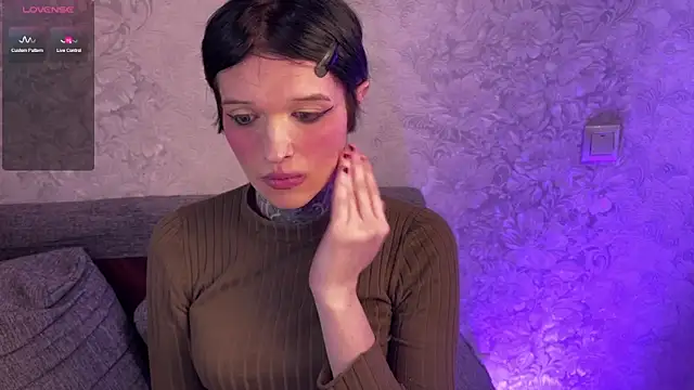 Snapshot of Simona_Rain chatting on 03/12/25, 04:30 Simona Rain online show from 03/12/25, 04:30