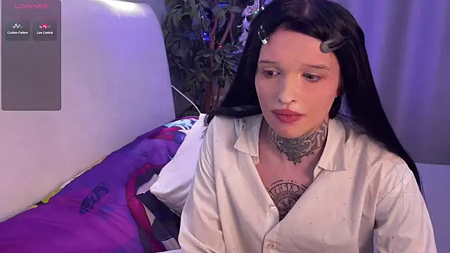 Snapshot of Simona_Rain chatting on 03/16/25, 12:23 Simona Rain online show from 03/16/25, 12:23