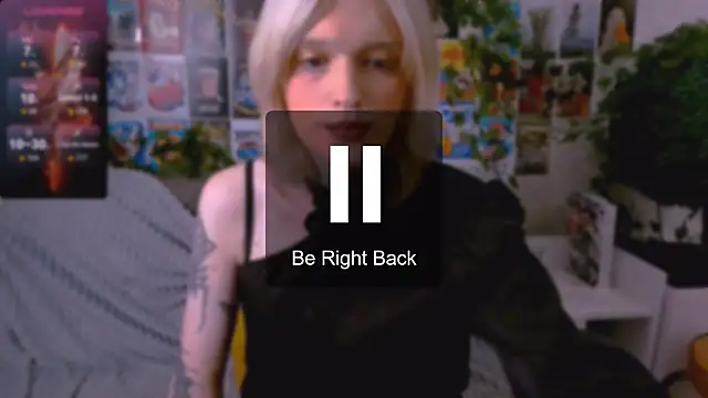 Snapshot of Simona_Rain chatting on 11/02/25, 10:26 Simona Rain online show from 11/02/25, 10:26