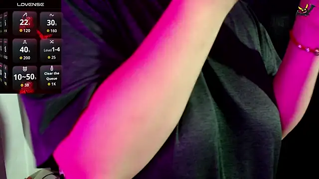 Snapshot of sofi_bronw chatting on 02/11/26, 10:26 sofi bronw online show from 02/11/26, 10:26