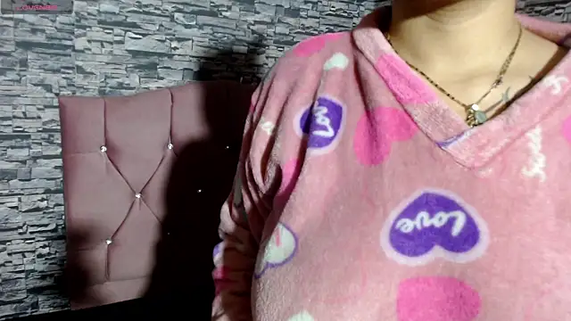 sofi bronw online show from 12/02/25, 09:55