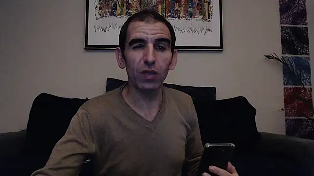 Snapshot of Samir_44200 chatting on 09/26/25, 06:20 Samir 44200 online show from 09/26/25, 06:20