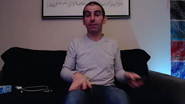 Snapshot of Samir_44200 chatting on 11/15/25, 02:37 Samir 44200 online show from 11/15/25, 02:37