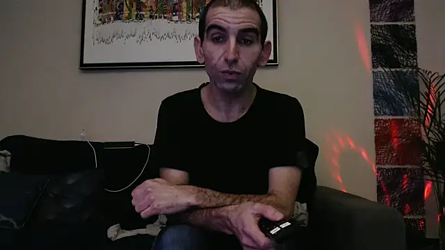 Snapshot of Samir_44200 chatting on 12/06/24, 09:04 Samir 44200 online show from 12/06/24, 09:04