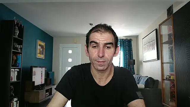 Snapshot of Samir_44200 chatting on 04/08/26, 02:18 Samir 44200 online show from 04/08/26, 02:18