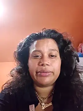 Snapshot of shyfr34k chatting on 11/15/25, 07:07 shyfr34k online show from 11/15/25, 07:07