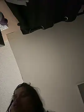 Snapshot of shyfr34k chatting on 01/15/25, 05:08 shyfr34k online show from 01/15/25, 05:08