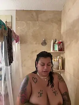 Snapshot of shyfr34k chatting on 09/21/25, 05:40 shyfr34k online show from 09/21/25, 05:40