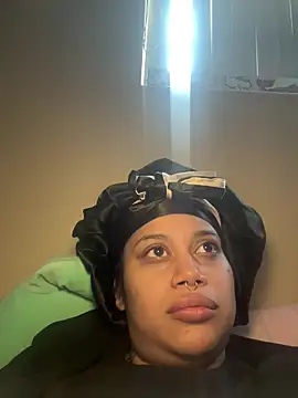 Snapshot of shyfr34k chatting on 01/24/25, 03:13 shyfr34k online show from 01/24/25, 03:13