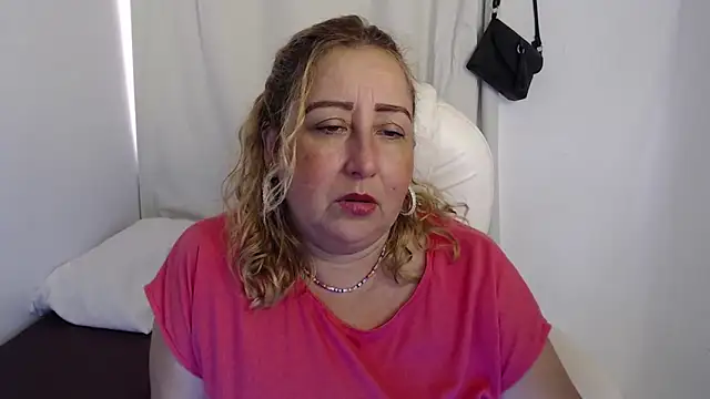 Xileny-Halliwey online show from 09/19/25, 03:49