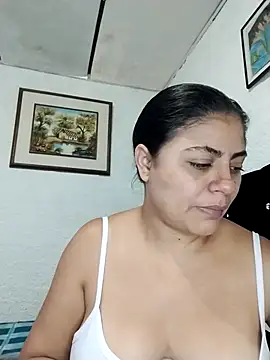 ElizabethWeil online show from 02/05/26, 01:18