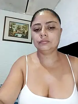 ElizabethWeil online show from 11/03/25, 02:53