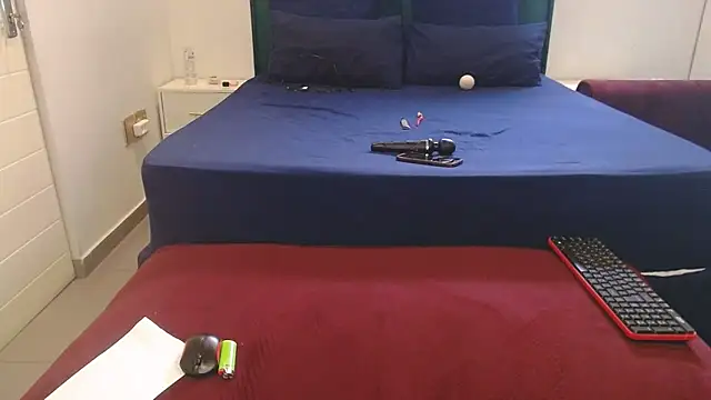 LolaTwerksXX online show from 03/19/26, 07:52