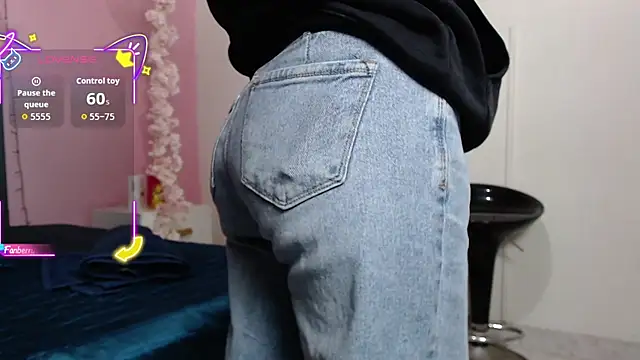 GeorginaBianco online show from 02/25/26, 12:05