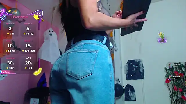 GeorginaBianco online show from 10/18/25, 12:07