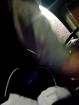 Snapshot of Ak0904 chatting on 10/26/25, 07:03 Ak0904 online show from 10/26/25, 07:03