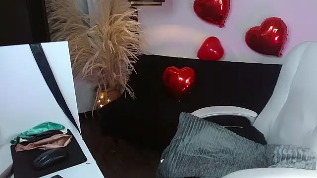 salome drasin online show from 02/14/26, 01:06