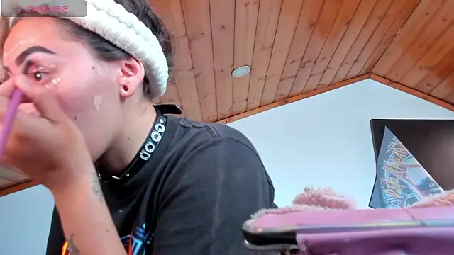 Darkness jones  online show from 03/06/26, 04:24