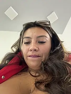 LIZ-06  online show from 04/22/26, 03:08