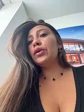 Snapshot of LIZ-06_ chatting on 03/03/26, 01:51 LIZ-06 online show from 03/03/26, 01:51