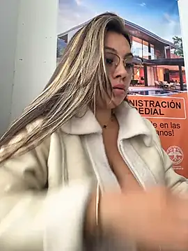 LIZ-06  online show from 03/17/26, 03:48