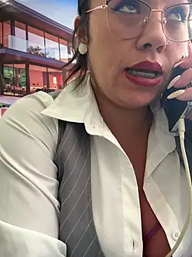 LIZ-06  online show from 12/15/25, 02:12