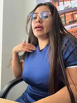 Snapshot of LIZ-06_ chatting on 02/23/26, 01:33 LIZ-06 online show from 02/23/26, 01:33