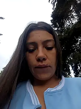 Snapshot of LIZ-06_ chatting on 03/18/25, 12:39 LIZ-06 online show from 03/18/25, 12:39