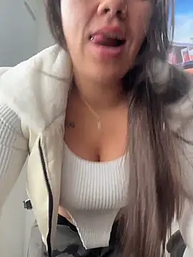 Snapshot of LIZ-06_ chatting on 02/24/26, 02:07 LIZ-06 online show from 02/24/26, 02:07