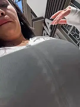 LIZ-06  online show from 03/20/26, 03:13