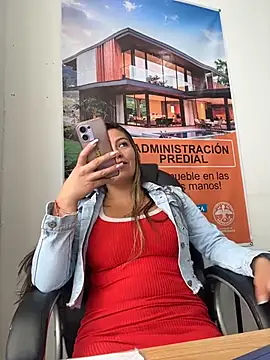 LIZ-06  online show from 04/01/26, 03:42