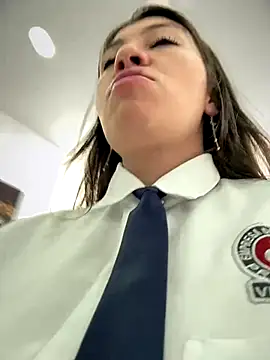 LIZ-06  online show from 11/07/25, 01:04