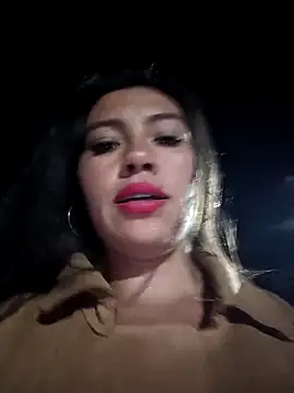 Snapshot of LIZ-06_ chatting on 03/20/25, 01:57 LIZ-06 online show from 03/20/25, 01:57
