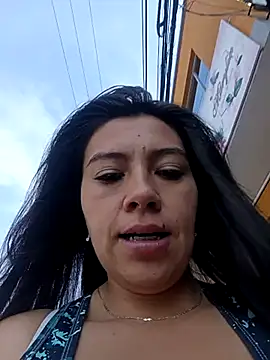 Snapshot of LIZ-06_ chatting on 03/10/25, 01:32 LIZ-06 online show from 03/10/25, 01:32