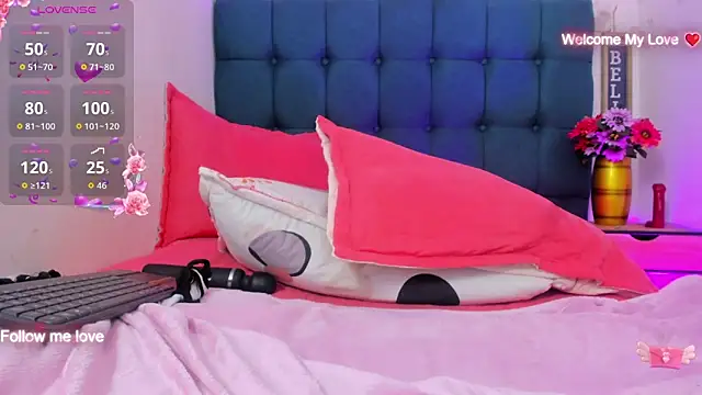 Hellen starx online show from 10/02/25, 04:16