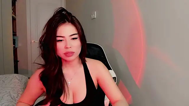 may mia online show from 02/18/26, 02:24