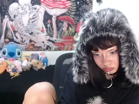 hachi kitty online show from 04/03/26, 03:02