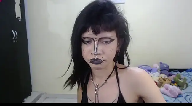 hachi kitty online show from 03/20/25, 05:24