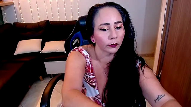 ashleylove prg online show from 11/02/25, 04:39