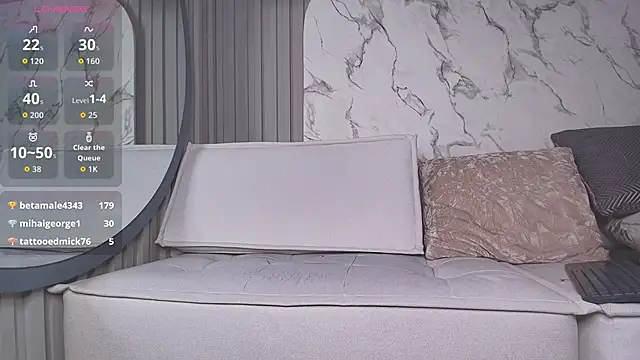 Franchesca De Luca online show from 11/27/25, 12:55