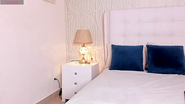 Jacub Micke1 online show from 02/15/26, 12:44