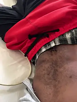 Snapshot of GangsterCouple-Aimy-Jonny chatting on 02/14/26, 11:32 GangsterCouple-Aimy-Jonny online show from 02/14/26, 11:32