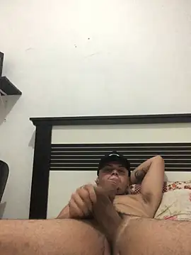 Snapshot of alexxng chatting on 04/03/26, 05:52 alexxng online show from 04/03/26, 05:52