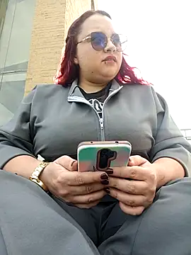 CURVY-HORNY online show from 04/29/26, 08:59