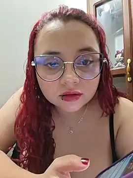 Snapshot of CURVY-HORNY chatting on 07/12/26, 11:16 CURVY-HORNY online show from 07/12/26, 11:16