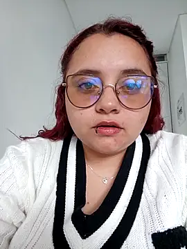 CURVY-HORNY online show from 05/04/26, 09:06