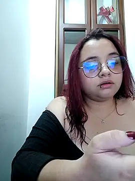 CURVY-HORNY online show from 05/05/26, 09:07